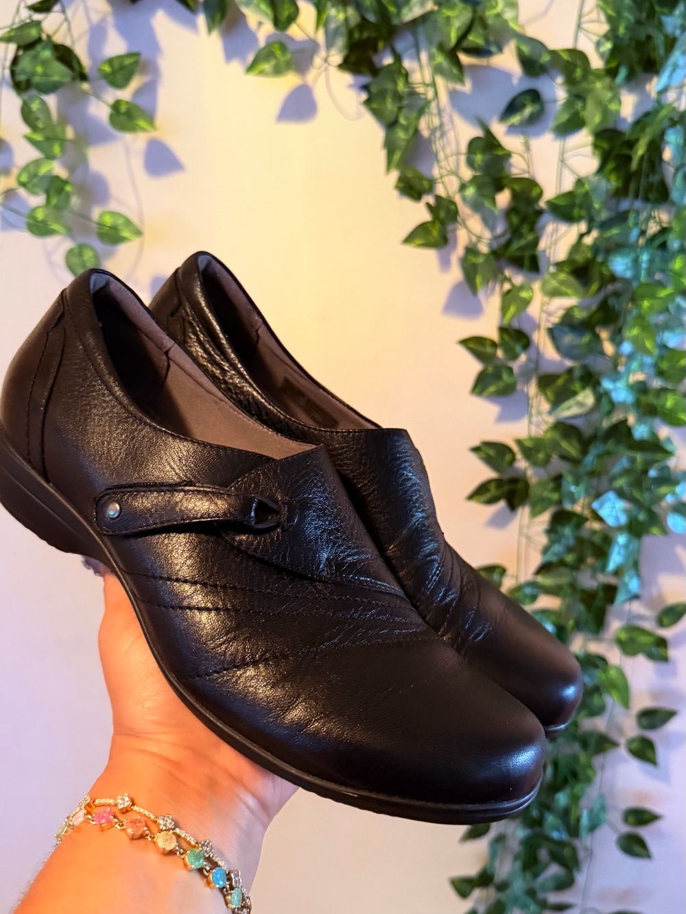Dansko Black Leather Women's Slip-On Clog Mules